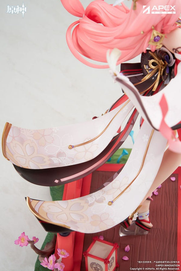 Genshin Impact - Yae Miko: Astute Amusement Ver. - PVC Statue 1/7 (28 cm)