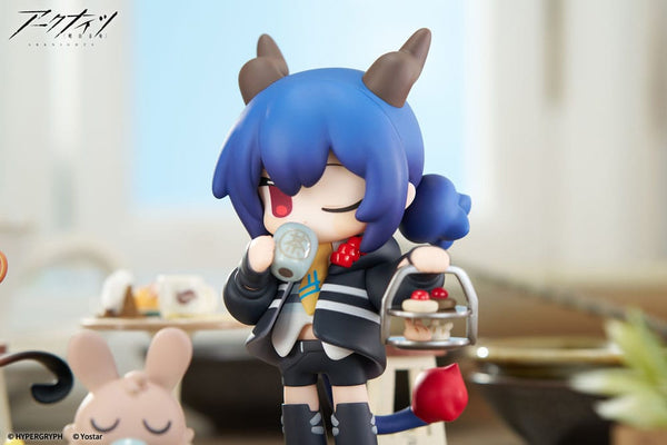 Arknights - Ch'en: Would You Like A Dessert? Ver. - Mini Serie PVC Statue (11 cm)