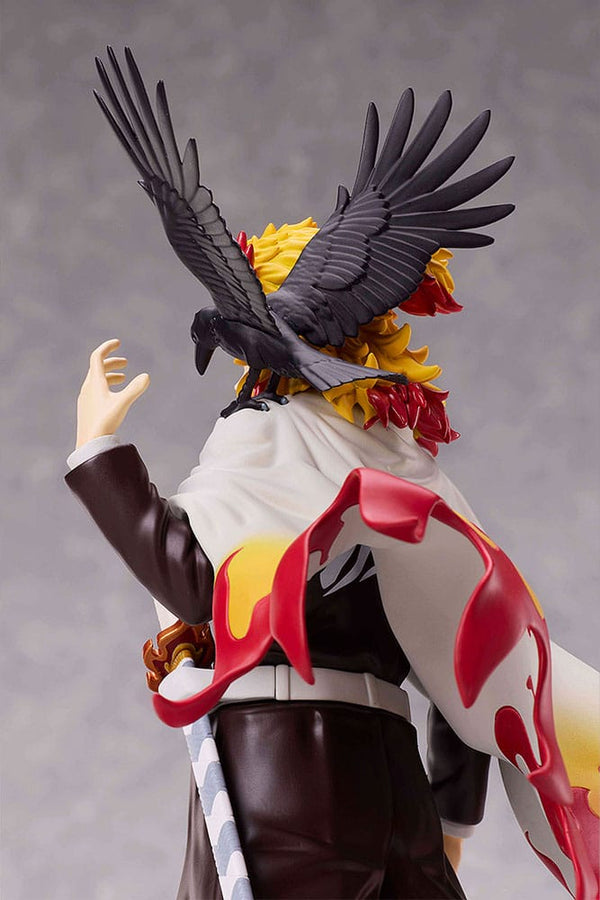 Demon Slayer: Kimetsu no Yaiba - Kyojuro Rengoku: Flame Hashira - Statue (20 cm)