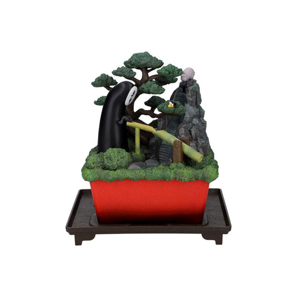 Chihiro og Heksene - Water Garden Soemizu no Niwa - Figur (Forudbestilling)