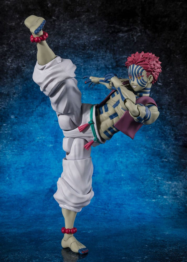 Demon Slayer: Kimetsu no Yaiba - Akaza - S.H.Figuarts Action figur (15 cm)