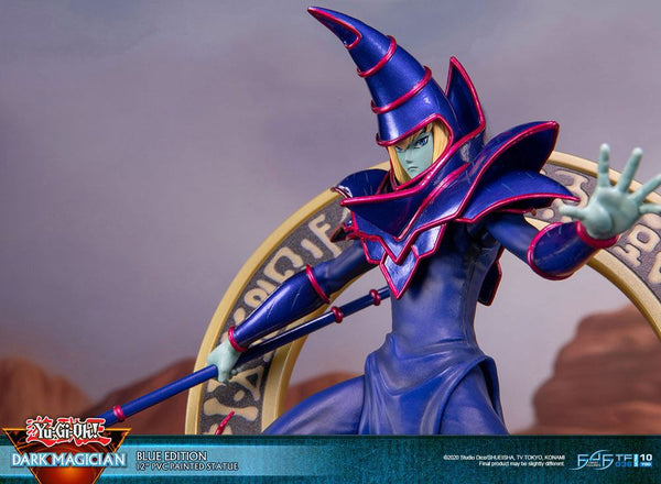 Yu-Gi-Oh! - Dark Magician: Blue Version - PVC Statue (29 cm)