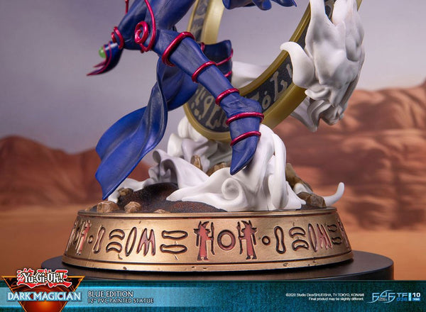 Yu-Gi-Oh! - Dark Magician: Blue Version - PVC Statue (29 cm)