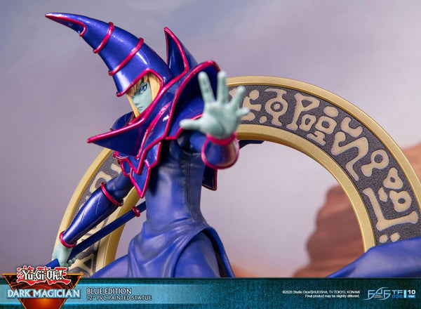 Yu-Gi-Oh! - Dark Magician: Blue Version - PVC Statue (29 cm)