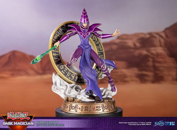 Yu-Gi-Oh! - Dark Magician: Purple Version - PVC Statue (29 cm)