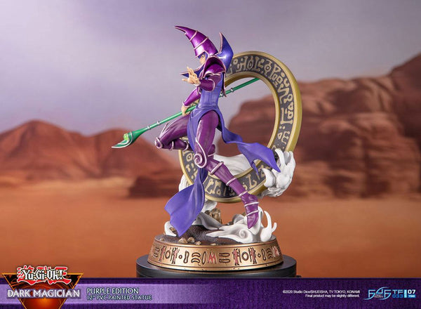 Yu-Gi-Oh! - Dark Magician: Purple Version - PVC Statue (29 cm)