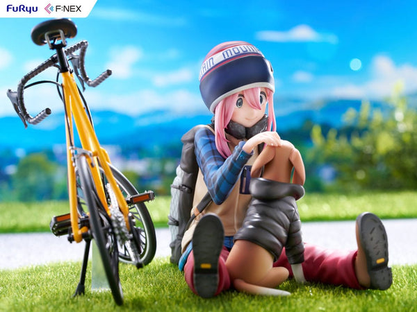 Laid Back Camp - Nadeshiko Kagamihara - F:NEX PVC Statue 1/7 (13 cm)