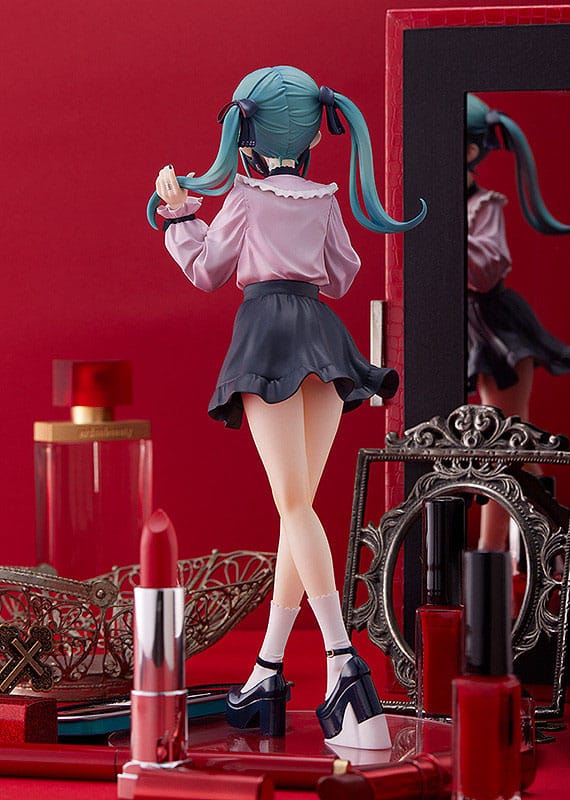 Vocaloid - Hatsune Miku: The Vampire Ver. - Pop Up Parade L PVC Statue (24 cm)