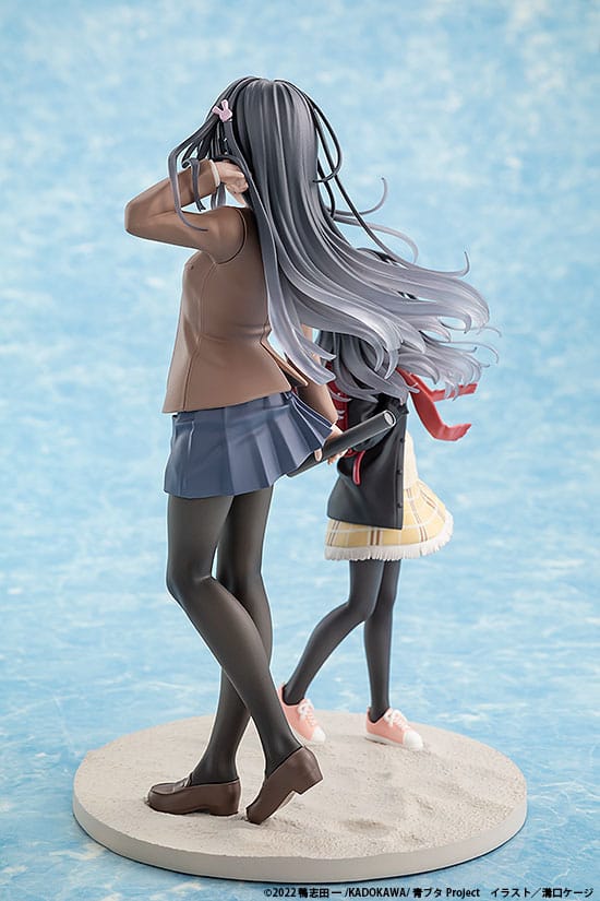 Rascal Does Not Dream of a Knapsack Kid - Mai Sakurajima: High School Graduation Ver. & Knapsack Kid - PVC Statue (19 cm)