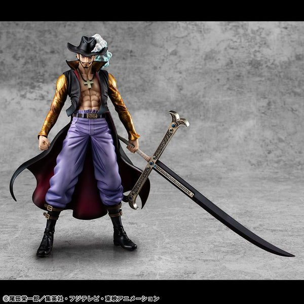 One Piece - Hawk Eye Dracule Mihawk: R Ver. - P.O.P SA-MAXIMUM PVC Statue (29 cm)