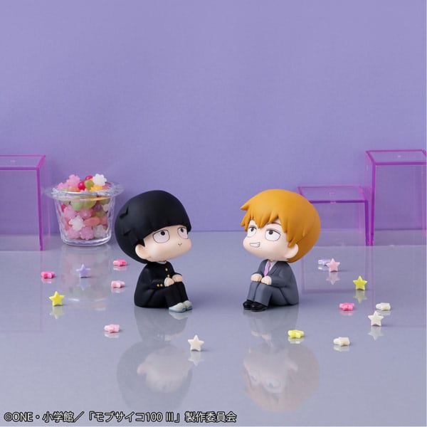Mob Psycho 100 III - Arataka Reigen - Look Up PVC Statue (11 cm)