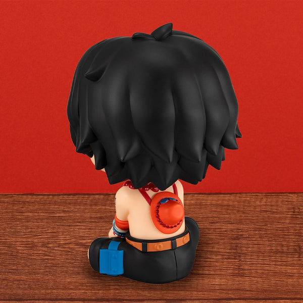 One Piece - Portgas D. Ace - Look Up PVC Figur (11 cm)