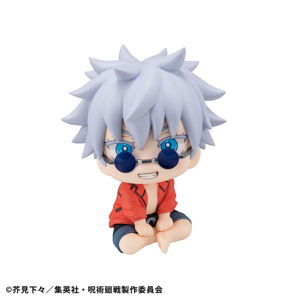 Jujutsu Kaisen - Satoru Gojo: Okinawa Ver. - Look Up PVC Statue (11 cm)