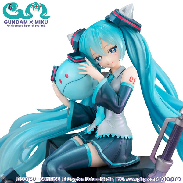 Mobile Suit Gundam x Hatsune Miku - Hatsune Miku: 45th Anniversary Ver. - Lucrea PVC Statue (17 cm)
