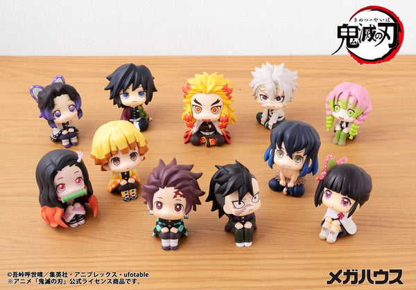 Demon Slayer: Kimetsu no Yaiba - Genya - Look Up PVC Statue (11 cm)