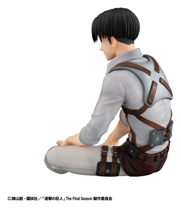 Attack on Titan - Levi: Squad Captain Ver. - G.E.M. Serie PVC Figur (9 cm)