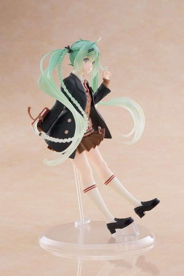 Vocaloid - Hatsune Miku: Fashion Preppy Ver. - PVC Statue (18 cm)