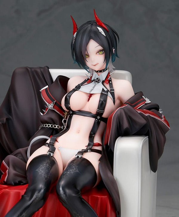 Azur Lane - Ulrich von Hutten: AmiAmi Exclusive Ver. - PVC figur