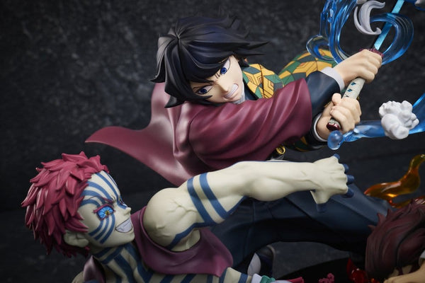 Demon Slayer: Kimetsu no Yaiba - Tanjiro Kamado & Giyu Tomioka & Akaza - PVC Figur (13 cm)