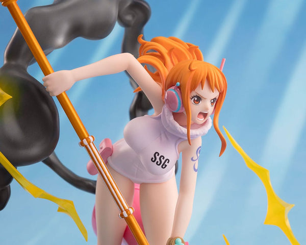 One Piece - Nami: FiguartsZERO Lightning Blast ver. - PVC figur