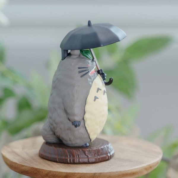 Min Nabo Totoro - Totoro med paraply - Magnet figur (Forudbestilling)