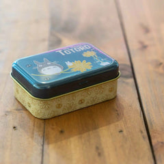 My Neighbor Totoro - Totoro: Flower Ver. - Metalæske (6 x 8 x 3 cm)