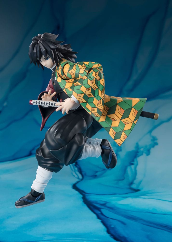 Demon Slayer: Kimetsu no Yaiba - Giyu Tomioka - S.H. Figuarts Action Figur (15 cm)