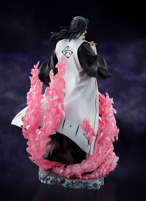 Bleach - Byakuya Kuchiki: FiguartsZERO ver. - PVC Figur