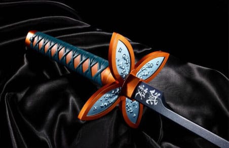 Demon Slayer: Kimetsu no Yaiba - Shinobo Kocho - Proplica Replika 1/1 Nichirin Sword (88 cm)