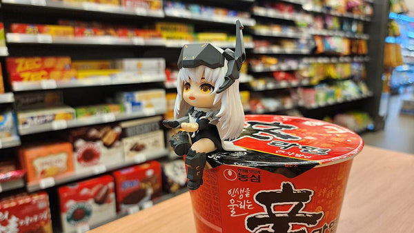 Goddess of Victory: Nikke - Snow White: Cup Noodle Holder ver. - PVC Figur