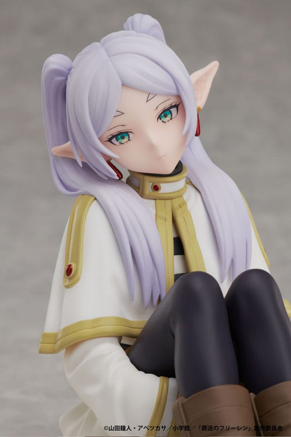 Frieren: Beyond Journey's End - Frieren: sitting - 1/7 PVC figur