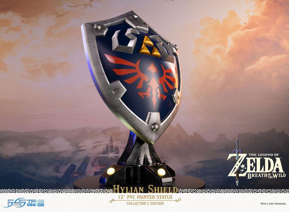 The Legend of Zelda: Breath of the Wild - Hylian Shield: Collector's Edition Ver. - PVC Statue (29 cm)