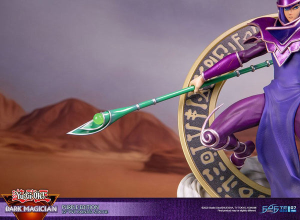 Yu-Gi-Oh! - Dark Magician: Purple Version - PVC Statue (29 cm)