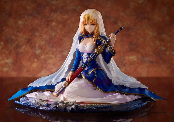 Fate/Grand Order - Saber: Garden of Avalon Ver. - PVC Statue 1/7 (14 cm)
