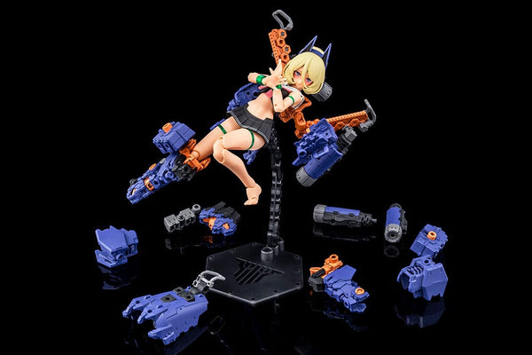 Megami Device - Buster Doll Tank Midnight Fang - Model Kit