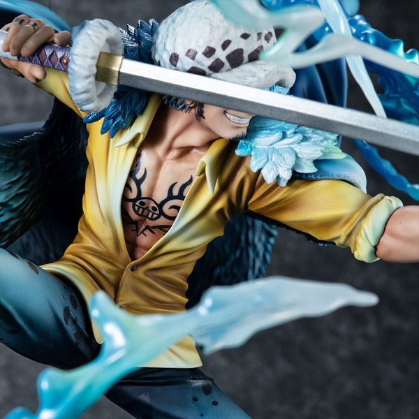 One Piece - Trafalgar Law The Surgeon of Death: Awaken Ver. - Portrait Of Pirates PVC Statue (27 cm)