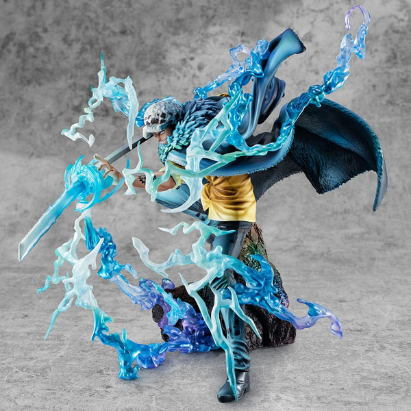 One Piece - Trafalgar Law The Surgeon of Death: Awaken Ver. - Portrait Of Pirates PVC Statue (27 cm)