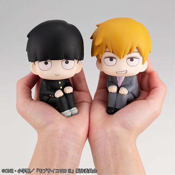 Mob Psycho 100 III - Arataka Reigen - Look Up PVC Statue (11 cm)