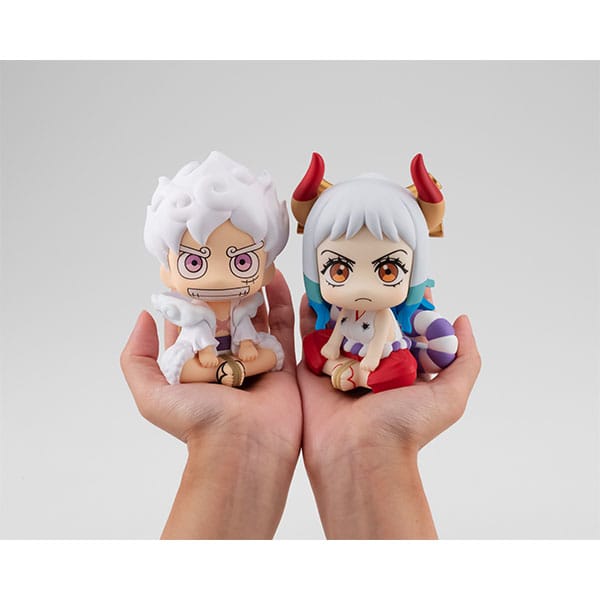 One Piece - Monkey D. Luffy: Gear Fifth - Look Up PVC Statue (11 cm)