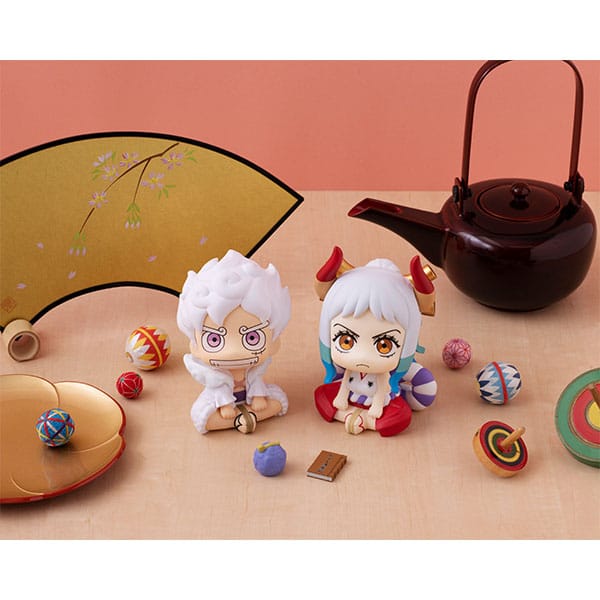 One Piece - Monkey D. Luffy: Gear Fifth - Look Up PVC Statue (11 cm)