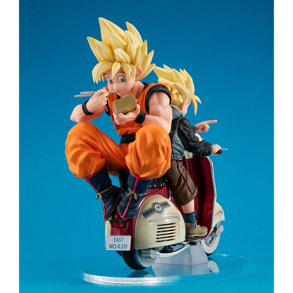 Dragon Ball Z - Son Goku & Son Gohan på Scooter: Desktop Real McCoy ver. - PVC figur