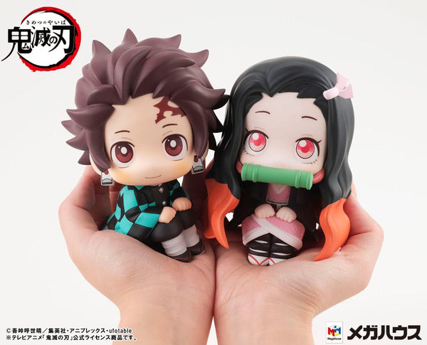 Demon Slayer: Kimetsu no Yaiba - Tanjiro Kamado - Look Up PVC Statue (11 cm)