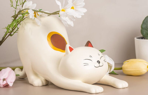 Shitaukeno Neko - Beckoning Cat - Polystone figur (Forudbestilling)
