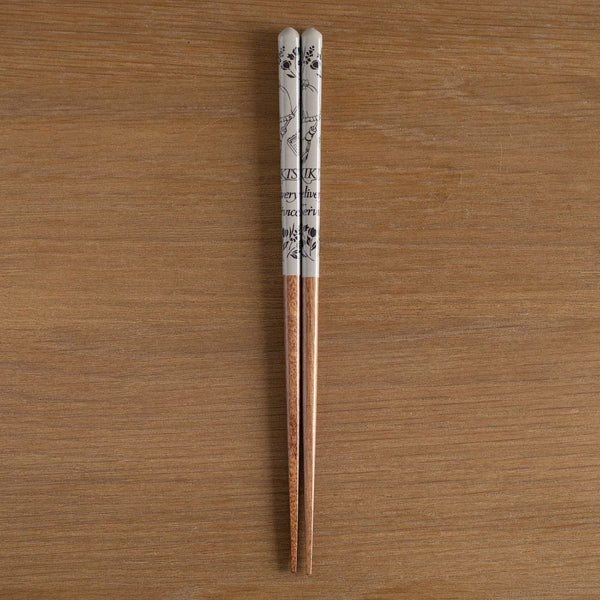 Studio Ghibli lakkerede spisepinde skitser Kiki's leveringsservice brun 21 cm