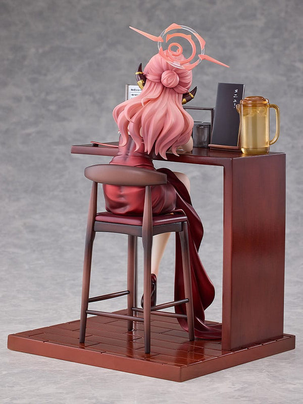 Blue Archive - Aru: Memorial Lobby Ver. - PVC Statue 1/7 (23 cm)