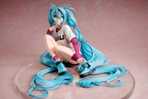 Vocaloid - Hatsune Miku: Yoneyama Mai The Latest Street Style 