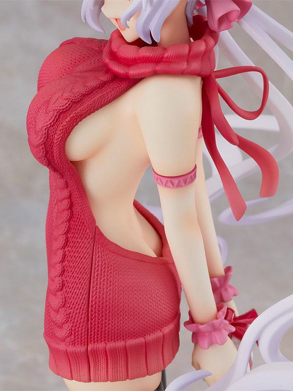 Senki Zesshou Symphogear -  Chris Yukine: Lovely Sweater Style ver. - 1/7 PVC figur